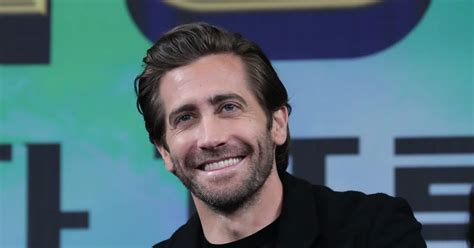 jake gyllenhaal net worth 2022